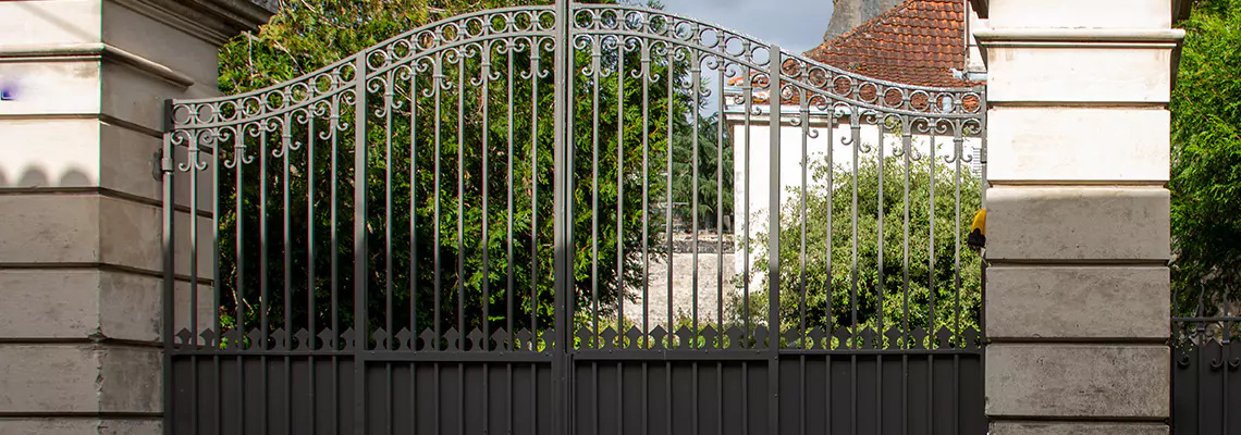 Wooden Swing Gate Repair in The Villages